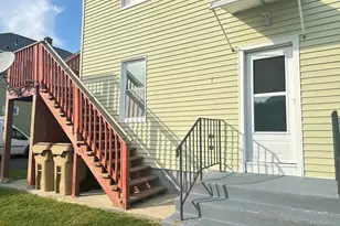 18 Brookfield St, Ludlow, MA 01056 - Photo 2