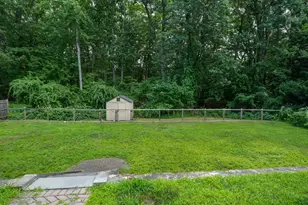 23 Laurel Dr, Hudson, MA 01749 - Photo 28