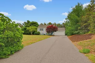 295 Raymond Rd, Plymouth, MA 02360 - Photo 4