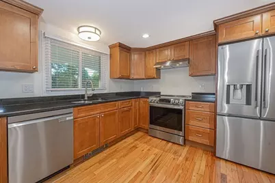 6 Hilltop Dr, Bourne, MA 02561 - Photo 12