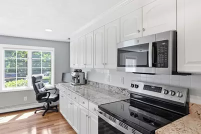 4 Partridge Ln #4, Lynnfield, MA 01940 - Photo 14