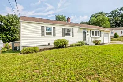 11 Mountainview St, Chicopee, MA 01020 - Photo 1