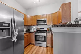 21 Hampshire Rd, Methuen, MA 01844 - Photo 10