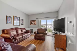 21 Hampshire Rd, Methuen, MA 01844 - Photo 8
