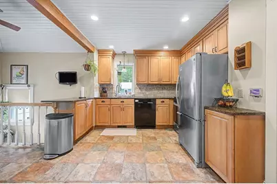 26 W Leonard St, Foxboro, MA 02035 - Photo 8