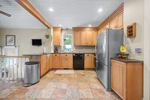 26 W Leonard St, Foxboro, MA 02035 - Photo 8
