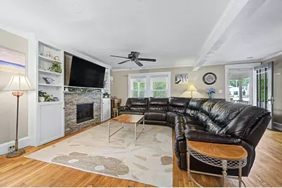 26 W Leonard St, Foxboro, MA 02035 - Photo 14