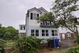 118 Cedar St, Springfield, MA 01105 - Photo 18