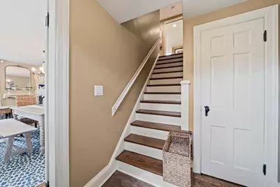 205 W Elm St, Pembroke, MA 02359 - Photo 18