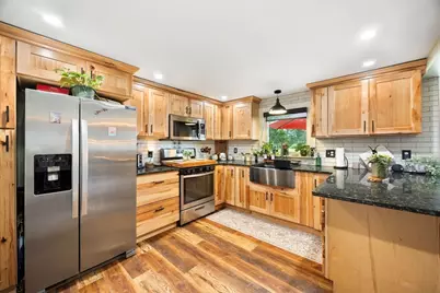 284 Buck Pond Rd, Westfield, MA 01085 - Photo 2