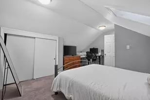 49 Liberty St, Taunton, MA 02718 - Photo 12