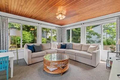 17 Keane Rd, Boston, MA 02132 - Photo 6