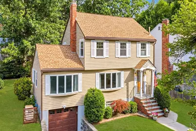 17 Keane Rd, Boston, MA 02132 - Photo 14