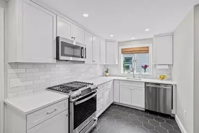 17 Keane Rd, Boston, MA 02132 - Photo 10