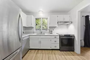 155 Porter Lake Dr, Springfield, MA 01106 - Photo 12