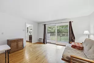 155 Porter Lake Dr, Springfield, MA 01106 - Photo 16