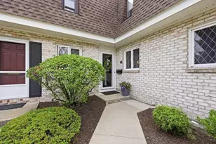155 Porter Lake Dr, Springfield, MA 01106 - Photo 4