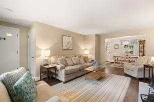 70 Montrose Ave, Wakefield, MA 01880 - Photo 8