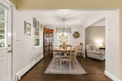 70 Montrose Ave, Wakefield, MA 01880 - Photo 16