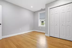 28 Beecher Pl, Newton, MA 02459 - Photo 18