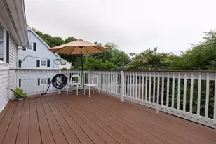 28 Beecher Pl, Newton, MA 02459 - Photo 26