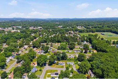 109 Bretton Rd, Springfield, MA 01119 - Photo 40