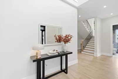 262 River St, Newton, MA 02465 - Photo 8