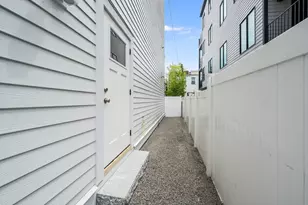 147 W 8th St, Boston, MA 02127 - Photo 22