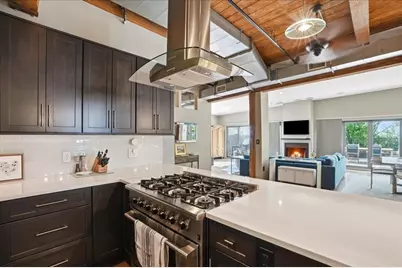 950 Dorchester Ave #300, Boston, MA 02125 - Photo 10