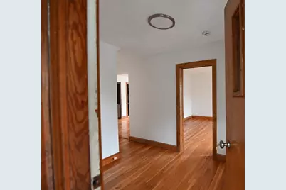 53 Sycamore St #1, Everett, MA 02149 - Photo 4