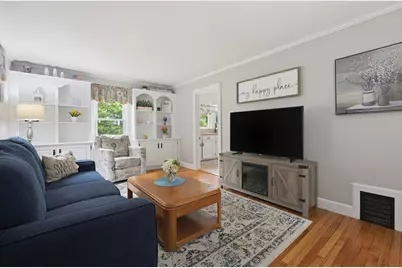24 Oak St, Medfield, MA 02052 - Photo 6