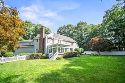 119 Littlefield Lane, Marlborough, MA 01752 - Photo 2