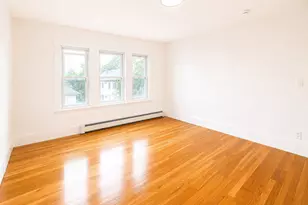 53 Sycamore St, Everett, MA 02149 - Photo 4