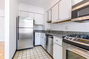 17 Bowdoin St, Boston, MA 02114 - Photo 6
