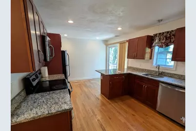 12 Woodbury Ct #12, Salem, MA 01970 - Photo 4