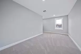 13 Broadway, Raynham, MA 02767 - Photo 16