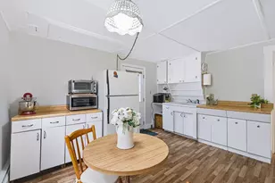66 N High St, Foxboro, MA 02035 - Photo 12