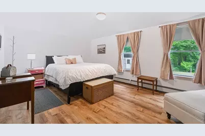 66 N High St, Foxboro, MA 02035 - Photo 18