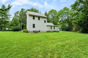 66 N High St, Foxboro, MA 02035 - Photo 36