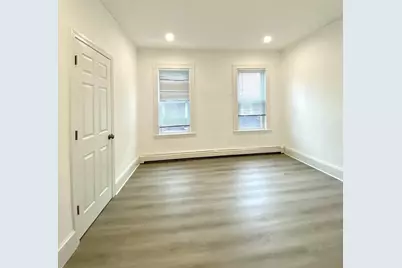 20 Howard St #2, Waltham, MA 02451 - Photo 10
