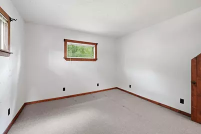 3 Lake Ave, Spencer, MA 01562 - Photo 22