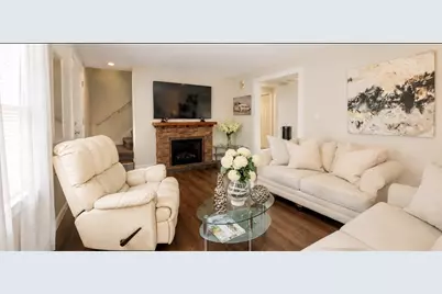 85 Beacon Ave #1, Lawrence, MA 01843 - Photo 2