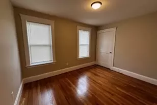 42-44 Caughey St, Waltham, MA 02451 - Photo 4