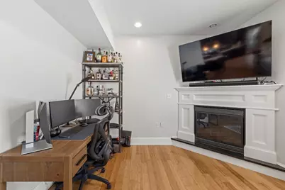 101 Old Harbor St #3, Boston, MA 02127 - Photo 4