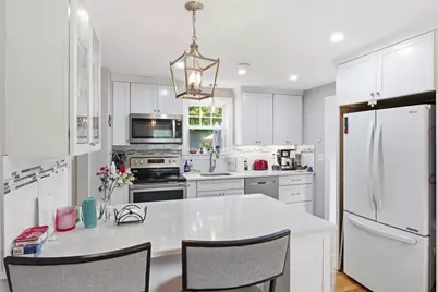 29 Stedman St, Chelmsford, MA 01824 - Photo 8