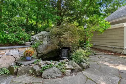4 Daniels St, Lexington, MA 02421 - Photo 2