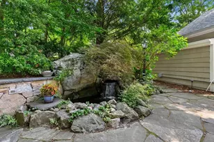 4 Daniels St, Lexington, MA 02421 - Photo 2