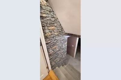 4 Baltic Ave, Brockton, MA 02302 - Photo 24