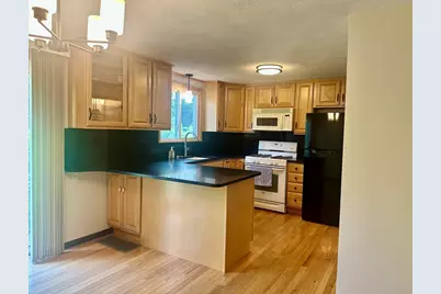 52 Frederick St #26, Dracut, MA 01826 - Photo 4