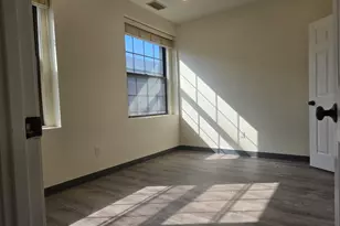 21 Linden St, Quincy, MA 02170 - Photo 14